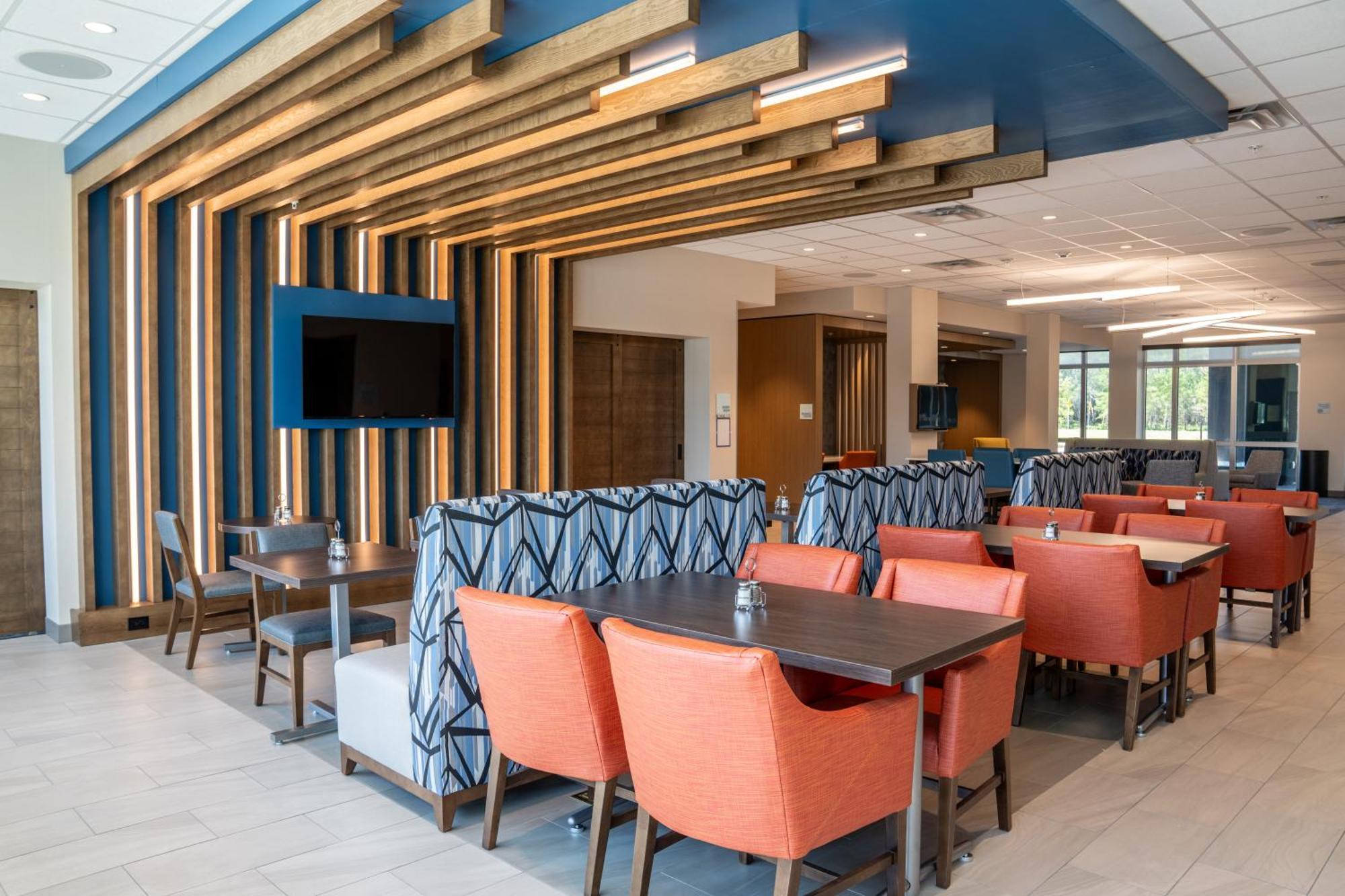 Holiday Inn Express & Suites Fort Walton Beach - Eglin Area By Ihg Zewnętrze zdjęcie