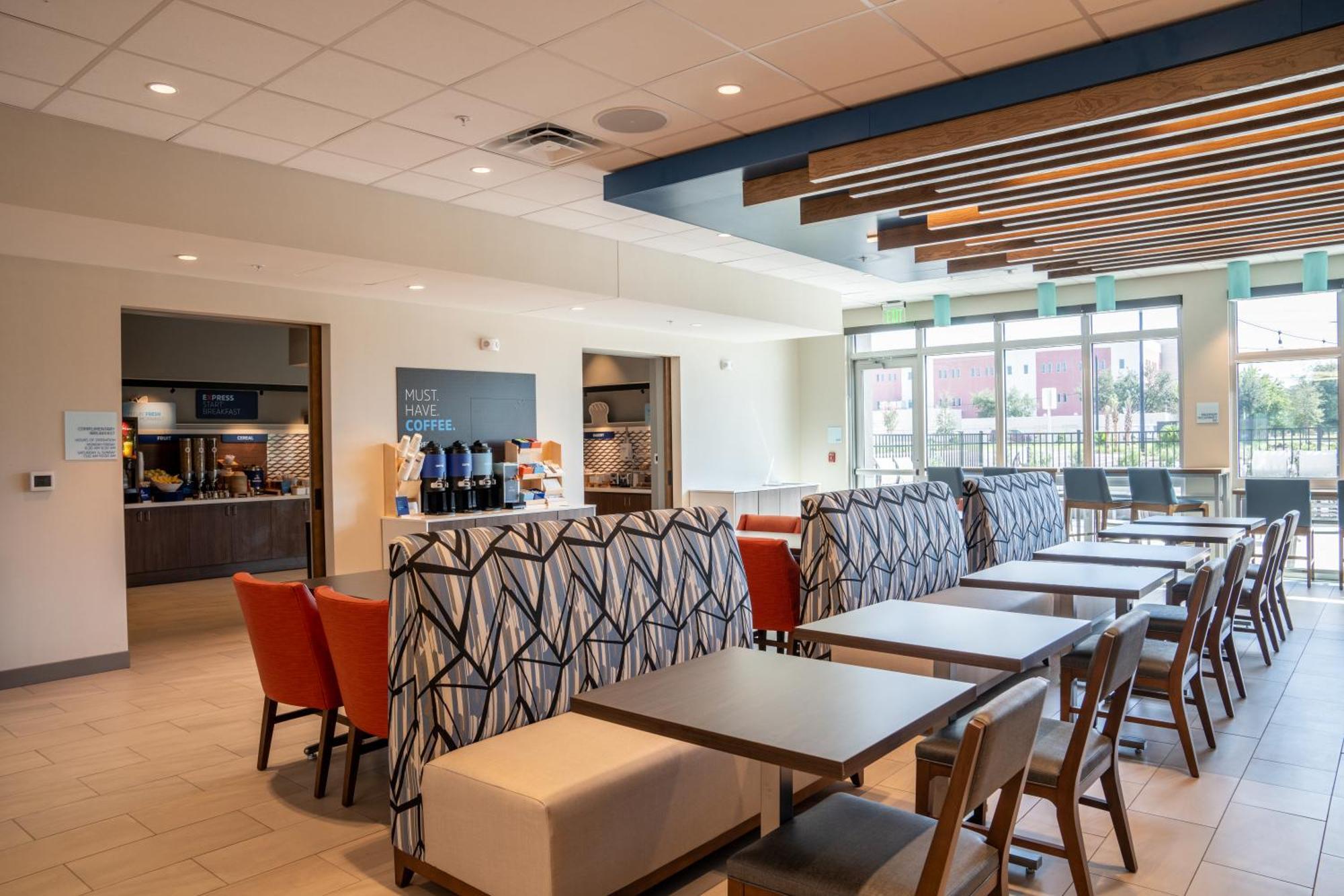 Holiday Inn Express & Suites Fort Walton Beach - Eglin Area By Ihg Zewnętrze zdjęcie